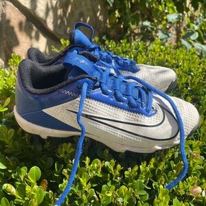 Nike Kids Blue and White Cleats